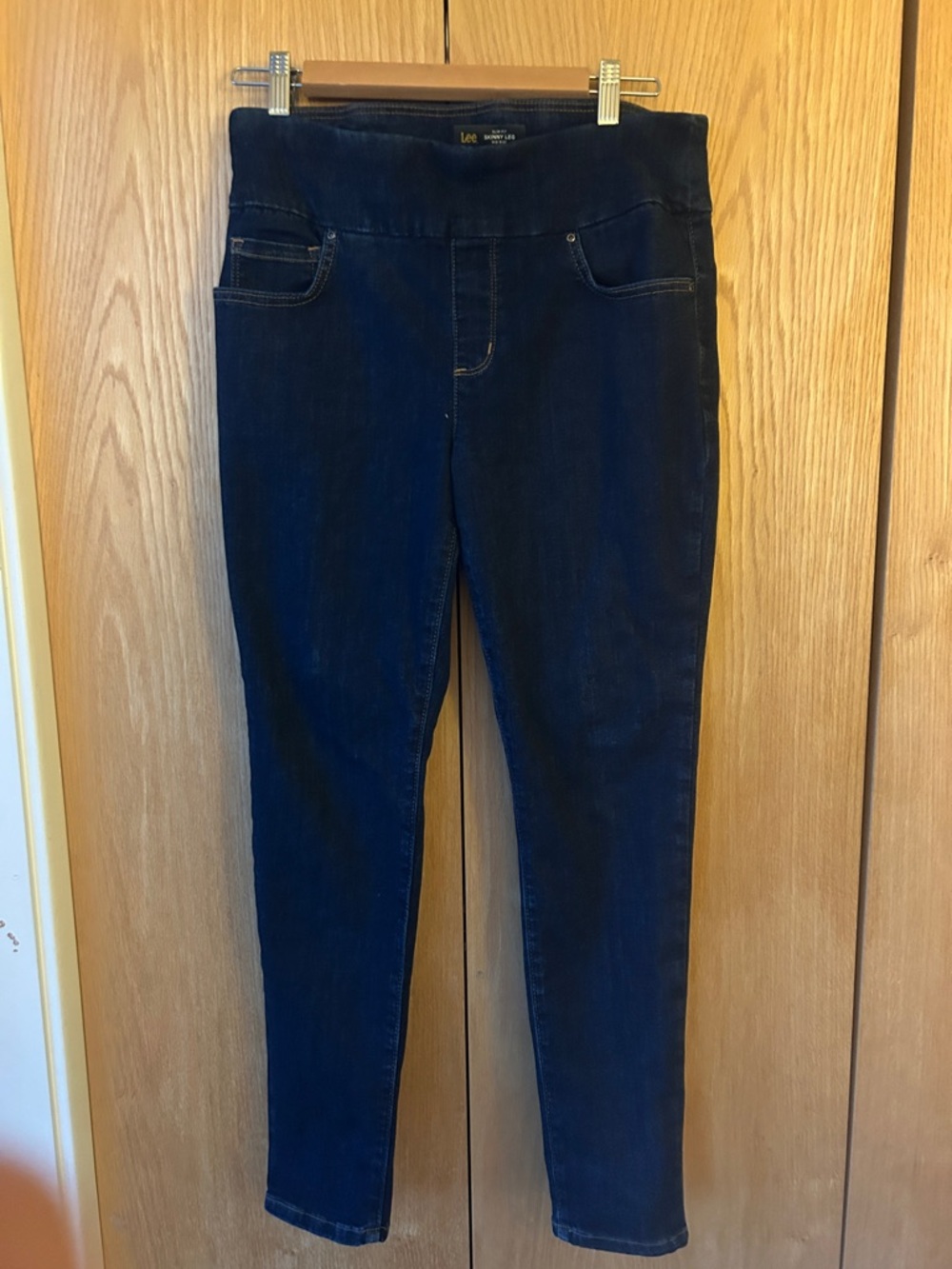 Lee Women's Navy Pull-On Skinny Jeans